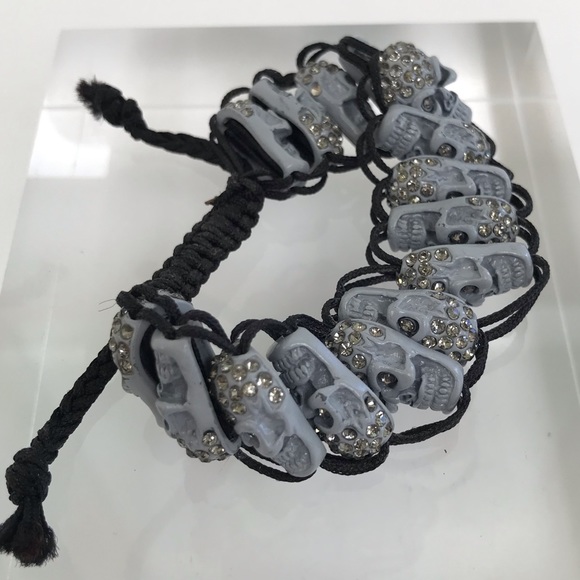 Skull Rhinestone adjustable bracelet - Picture 1 of 3